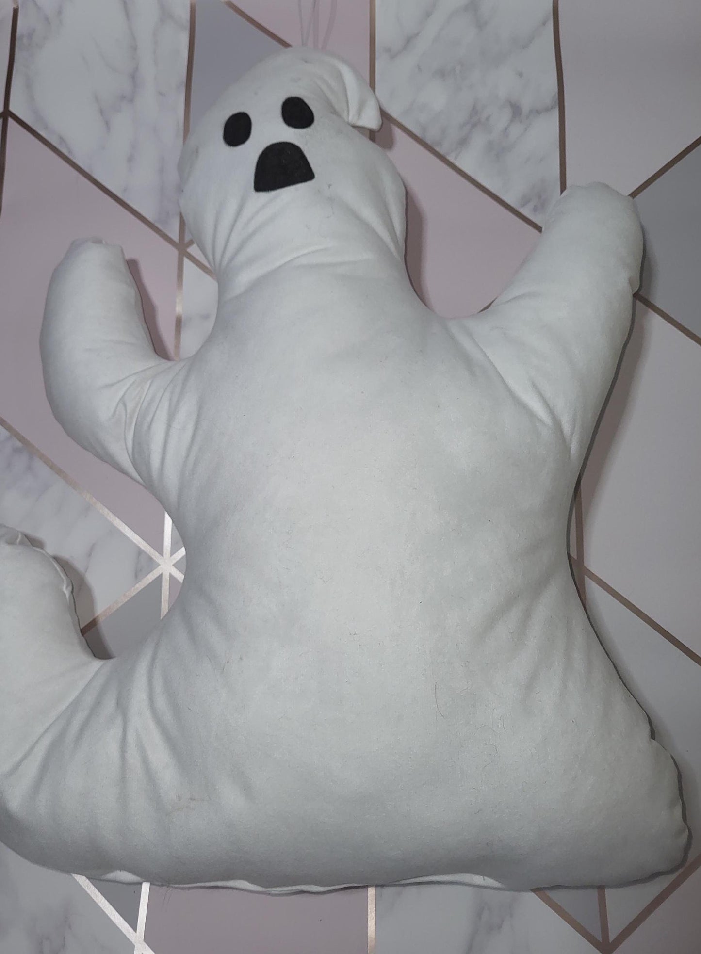 Hanging Ghost Pillow: Handmade Halloween Home Decor