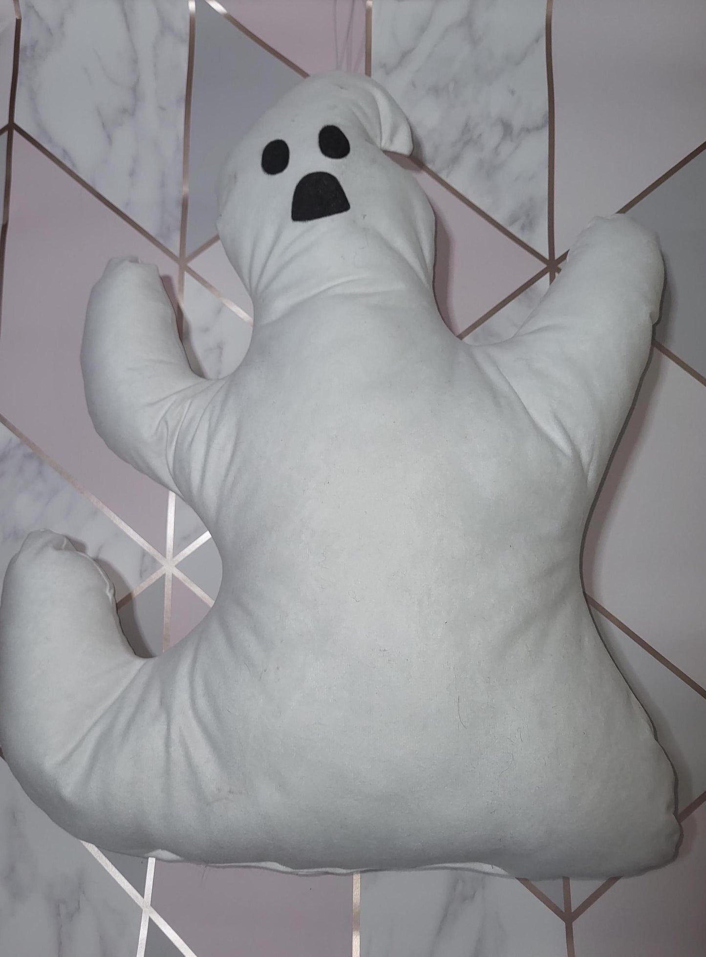 Hanging Ghost Pillow: Handmade Halloween Home Decor