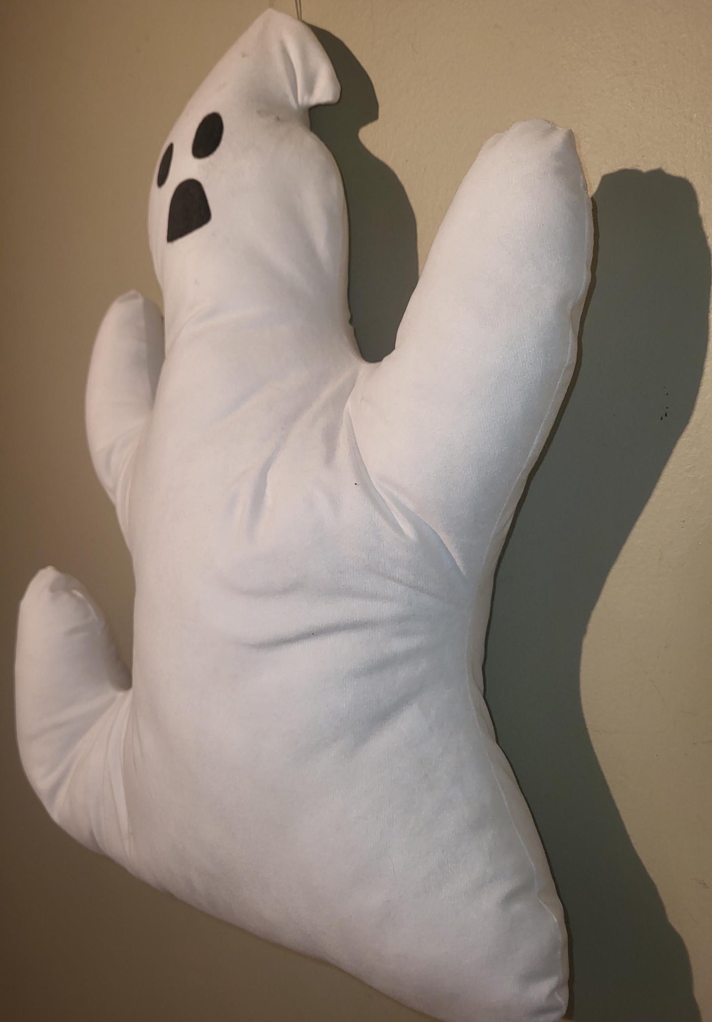 Hanging Ghost Pillow: Handmade Halloween Home Decor