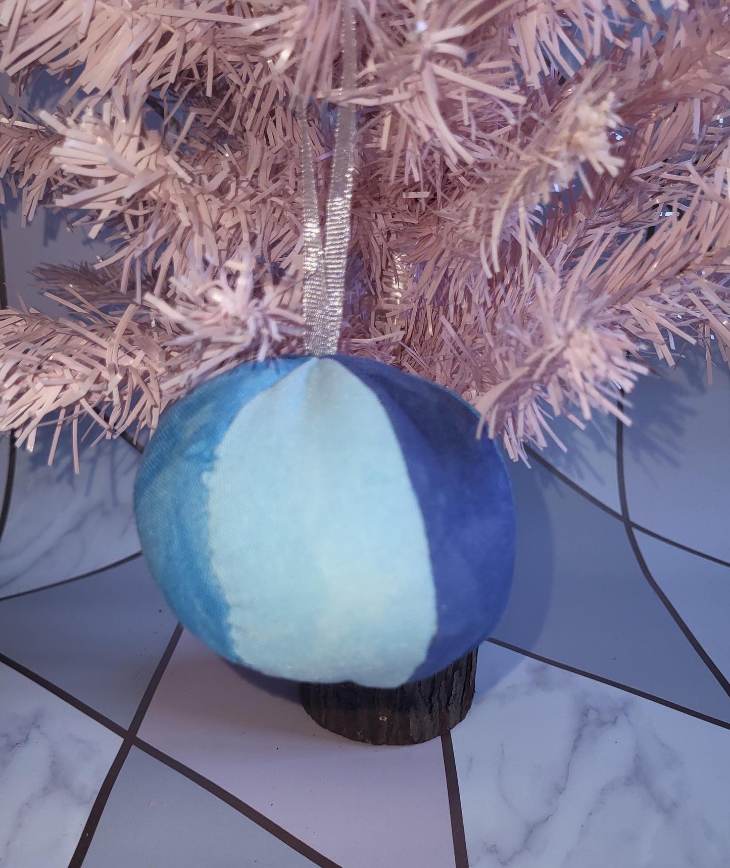 Hand-Dyed Blue Fabric Christmas Baubles: Eco-Friendly Ornament Set