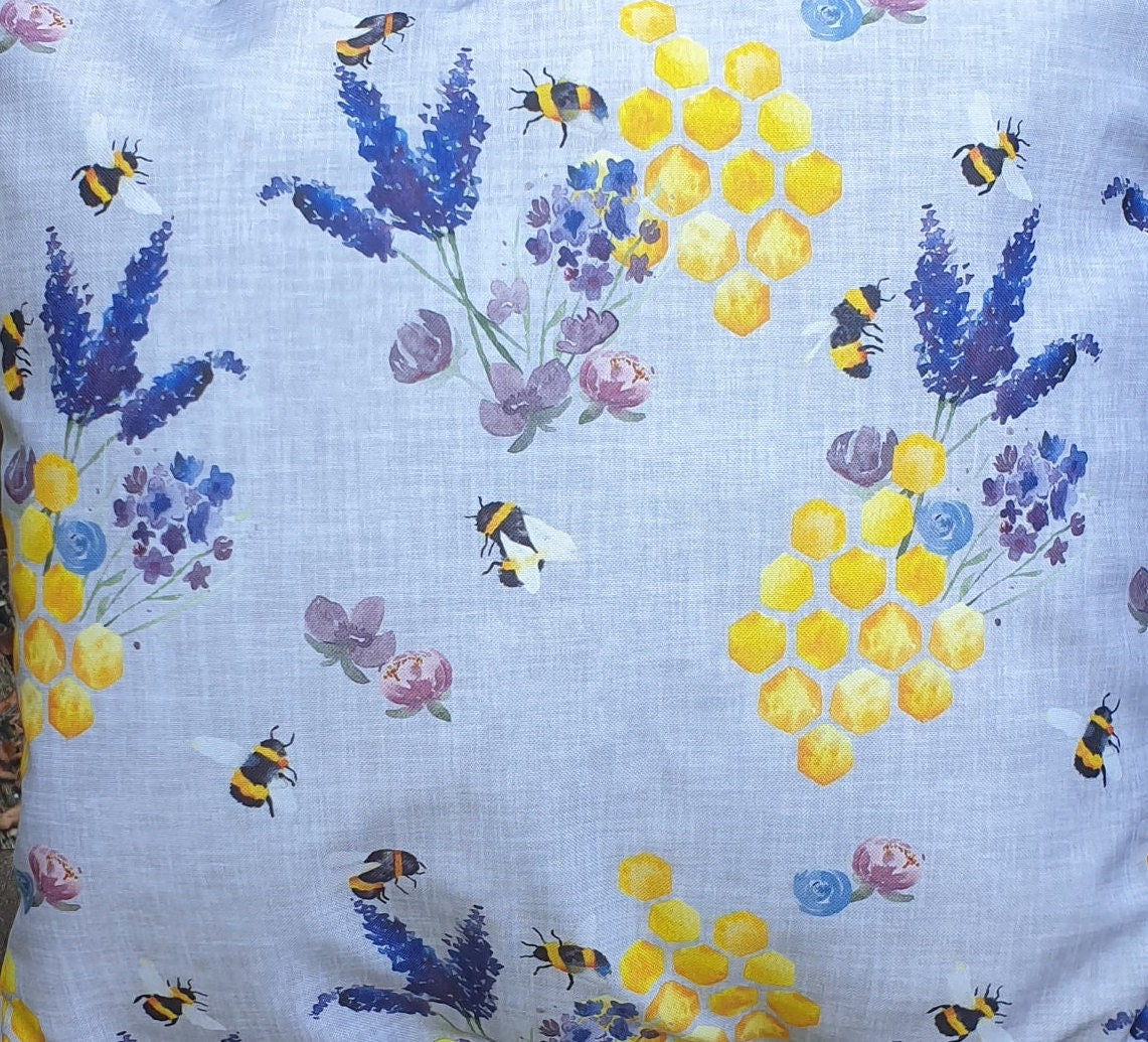 Water-Resistant Outdoor Pillows: Honeycomb Bee Floral Decor (Set of 2)