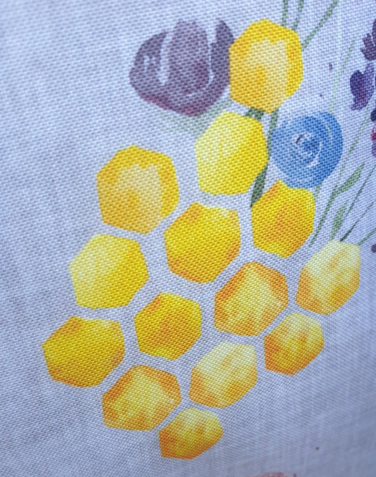 Water-Resistant Outdoor Pillows: Honeycomb Bee Floral Decor (Set of 2)