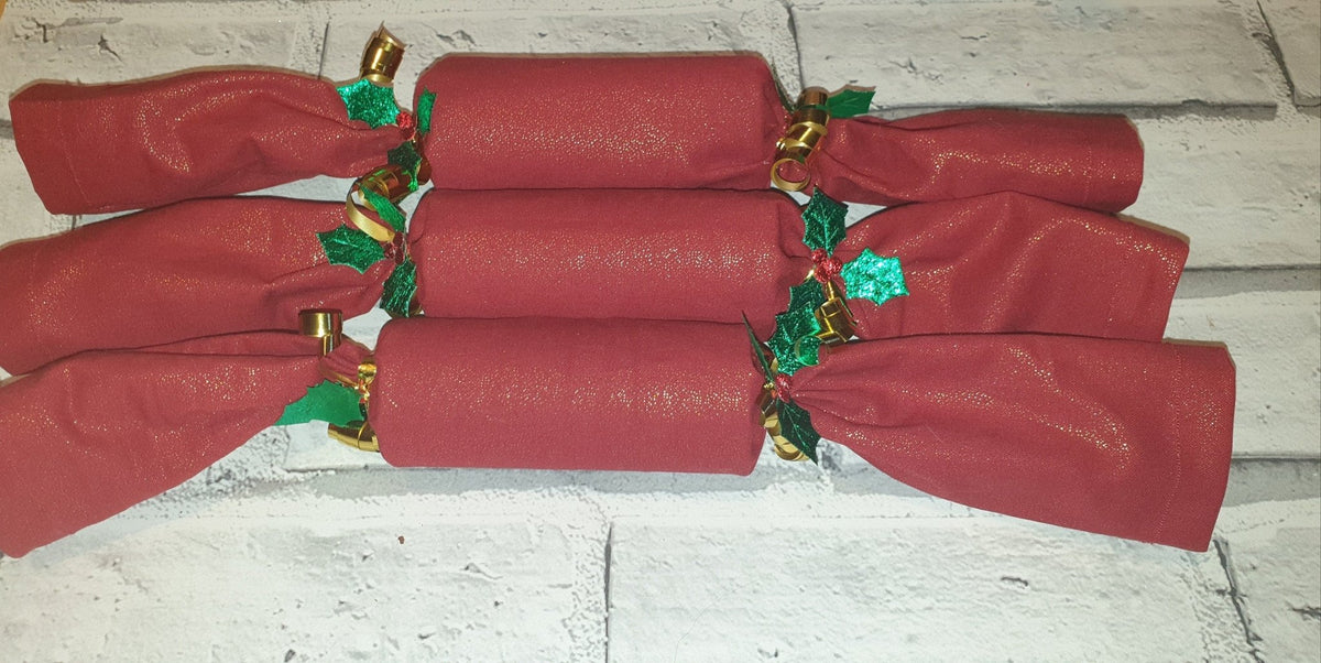 Eco-Friendly Christmas Crackers: Hand-Sewn Yule Decorations - KJ Designs
