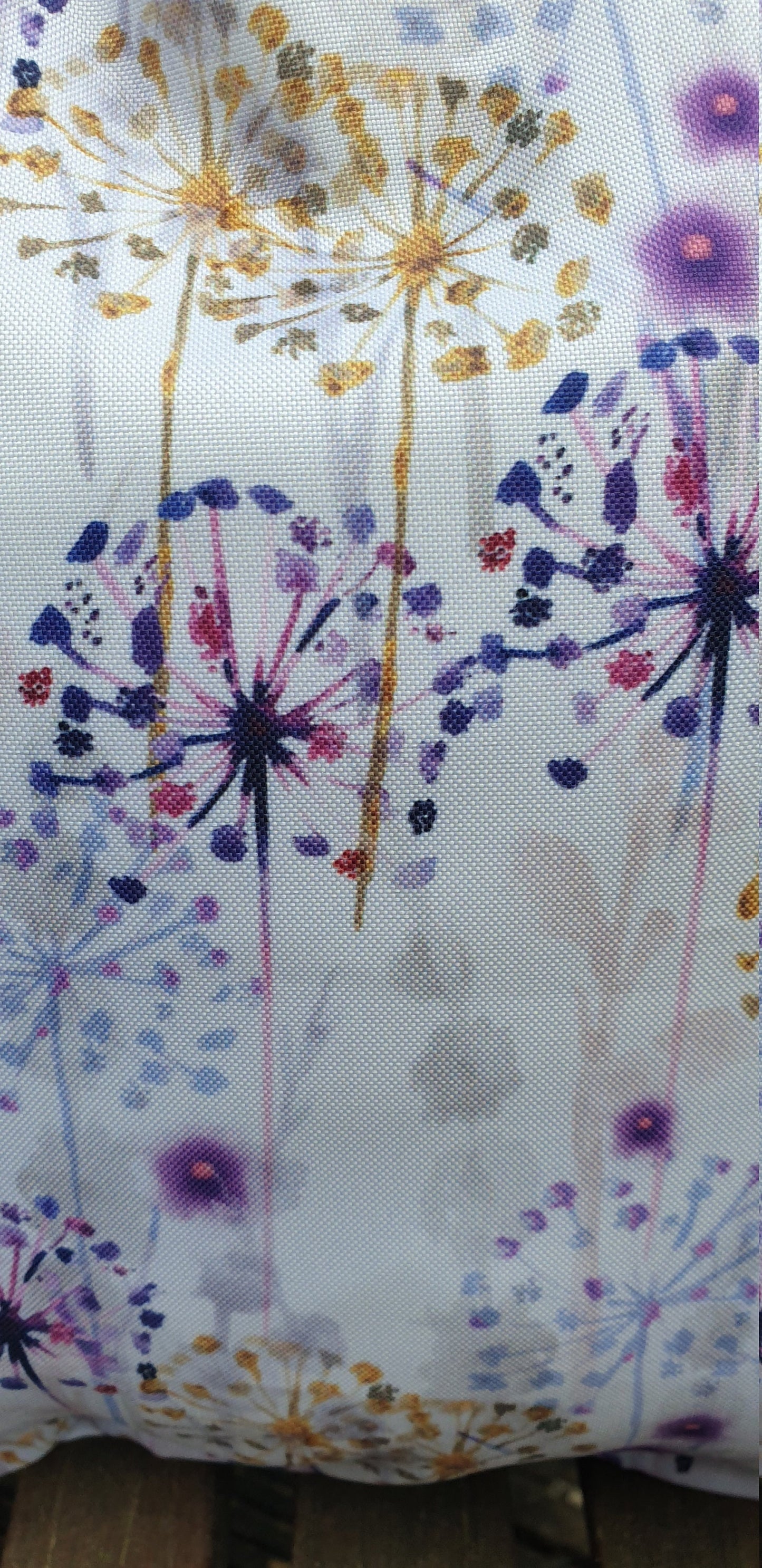 Floral Outdoor Cushions: Water-Resistant Garden Decor (30cm)