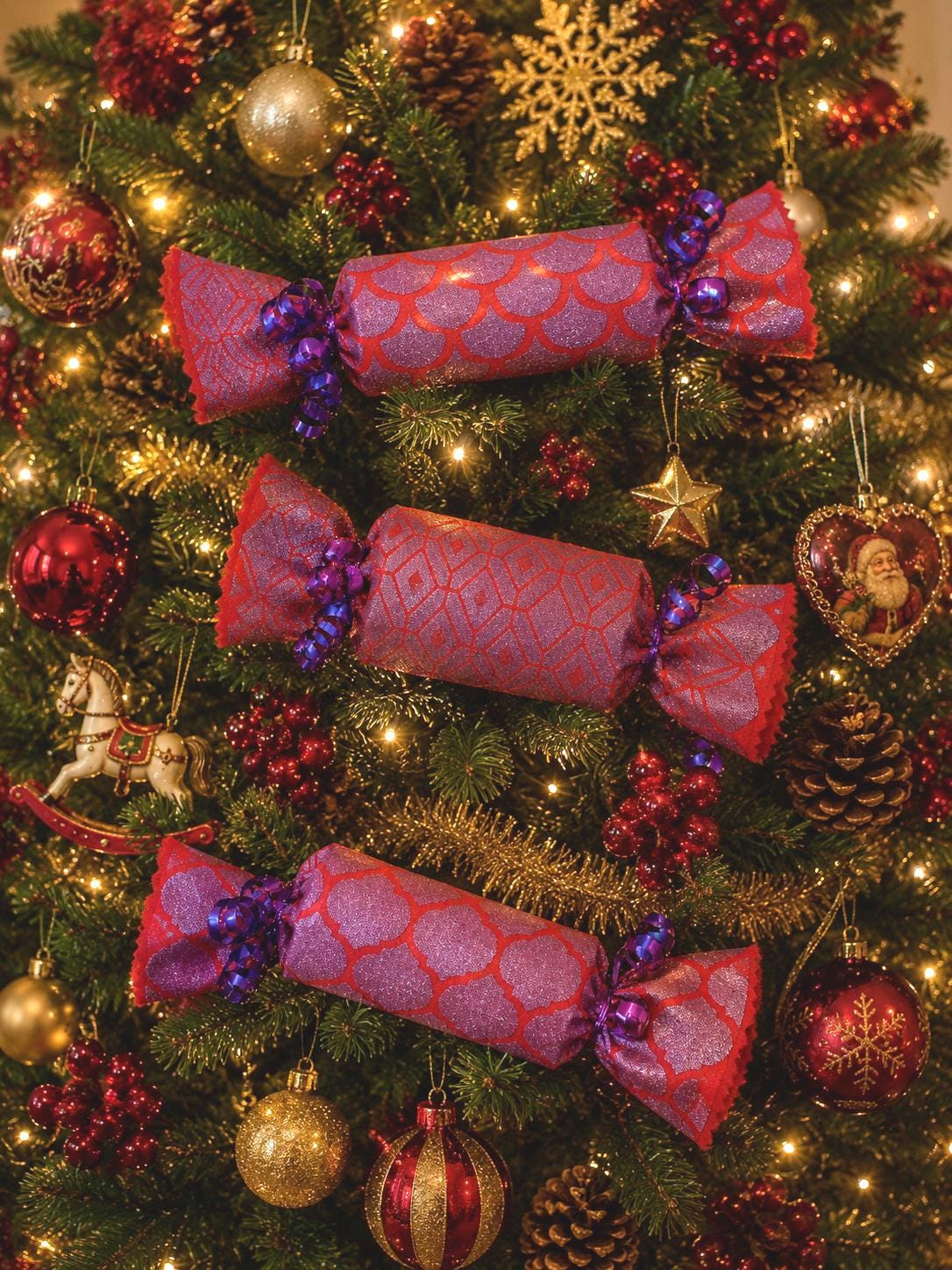 Handmade Geometric Christmas Crackers: Eco-Friendly Decor, Set of 5 - KJ Designs