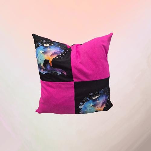 Galaxy Wolf Patchwork Cushion Cover – Pink Celestial Sofa Decor (25x25cm)
