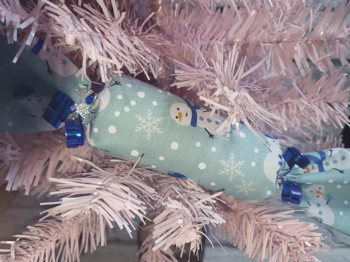 Set of 5 Handmade Fabric Christmas Crackers: Snowman Print Holiday Decor - KJ Designs